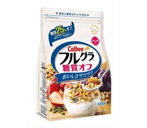 CALBEE FRUITS CRANOLA(LESS SUGAR 25%) 卡樂比水果麥片25%減糖 600g