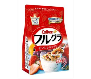 CALBEE FRUITS CRANOLA 卡樂比水果麥片 